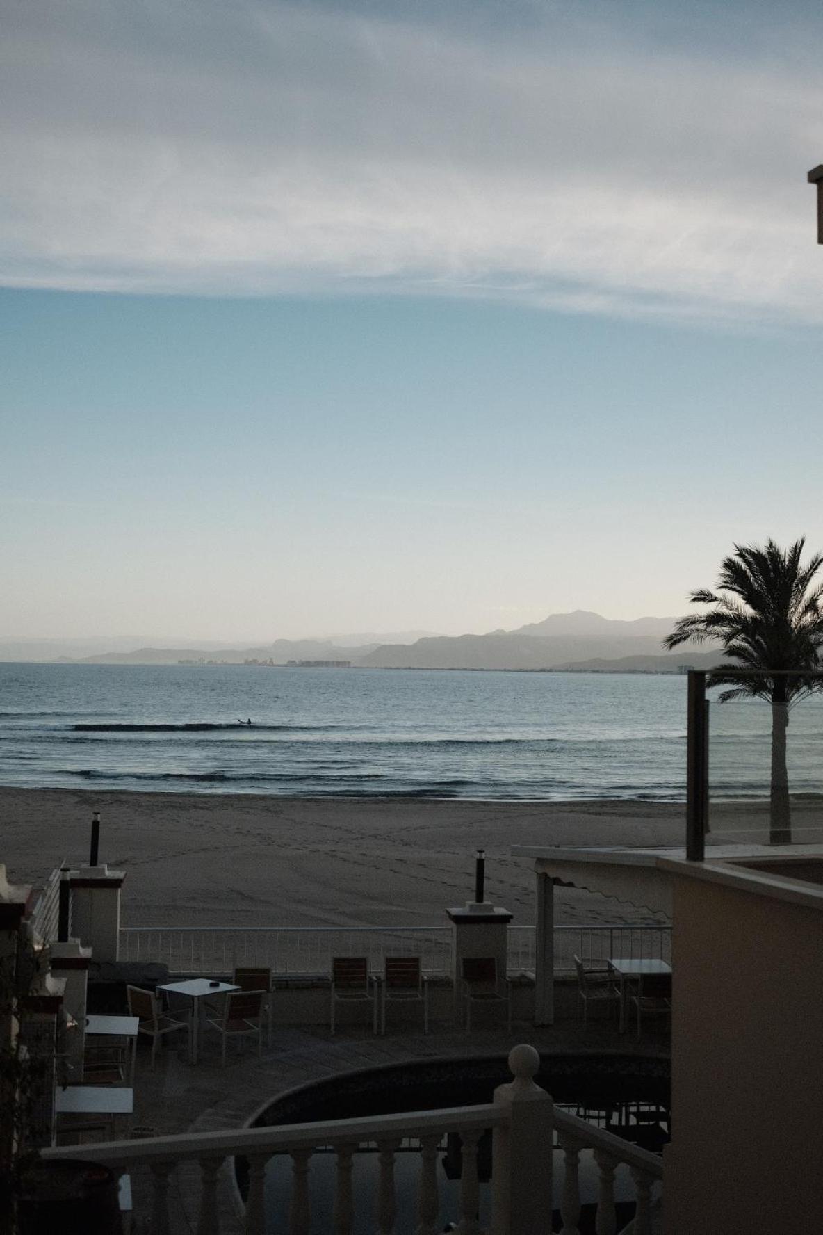 Luminoso Piso Cerca De La Playa Apartment Cullera Exterior photo